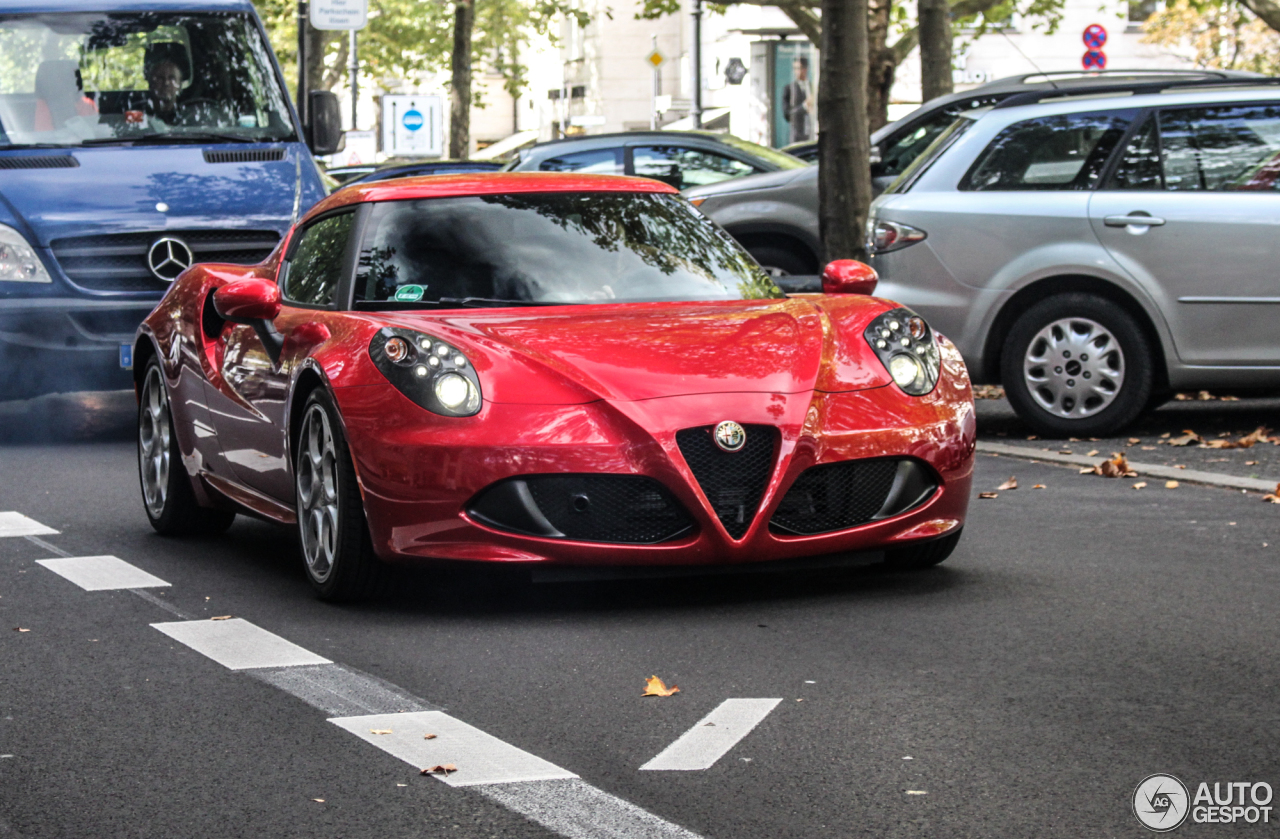 Alfa Romeo 4C Coupé