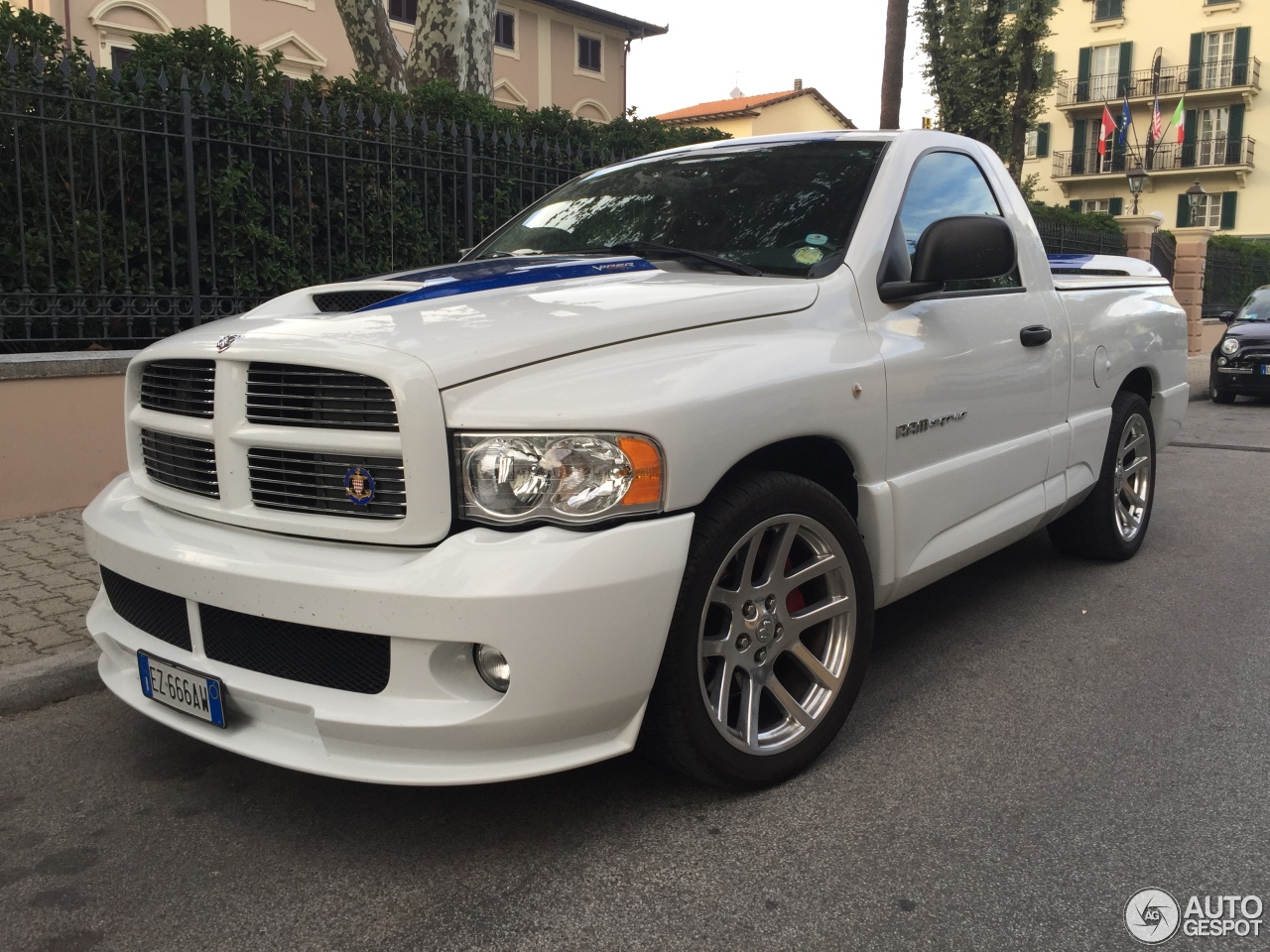 Dodge RAM SRT-10 Commemorative Edition