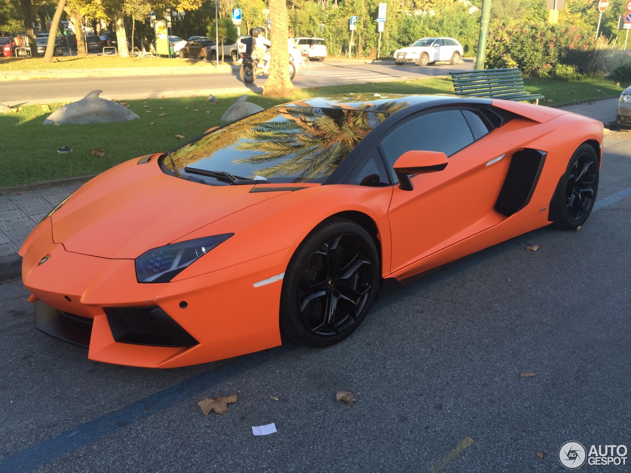 Lamborghini Aventador LP700-4