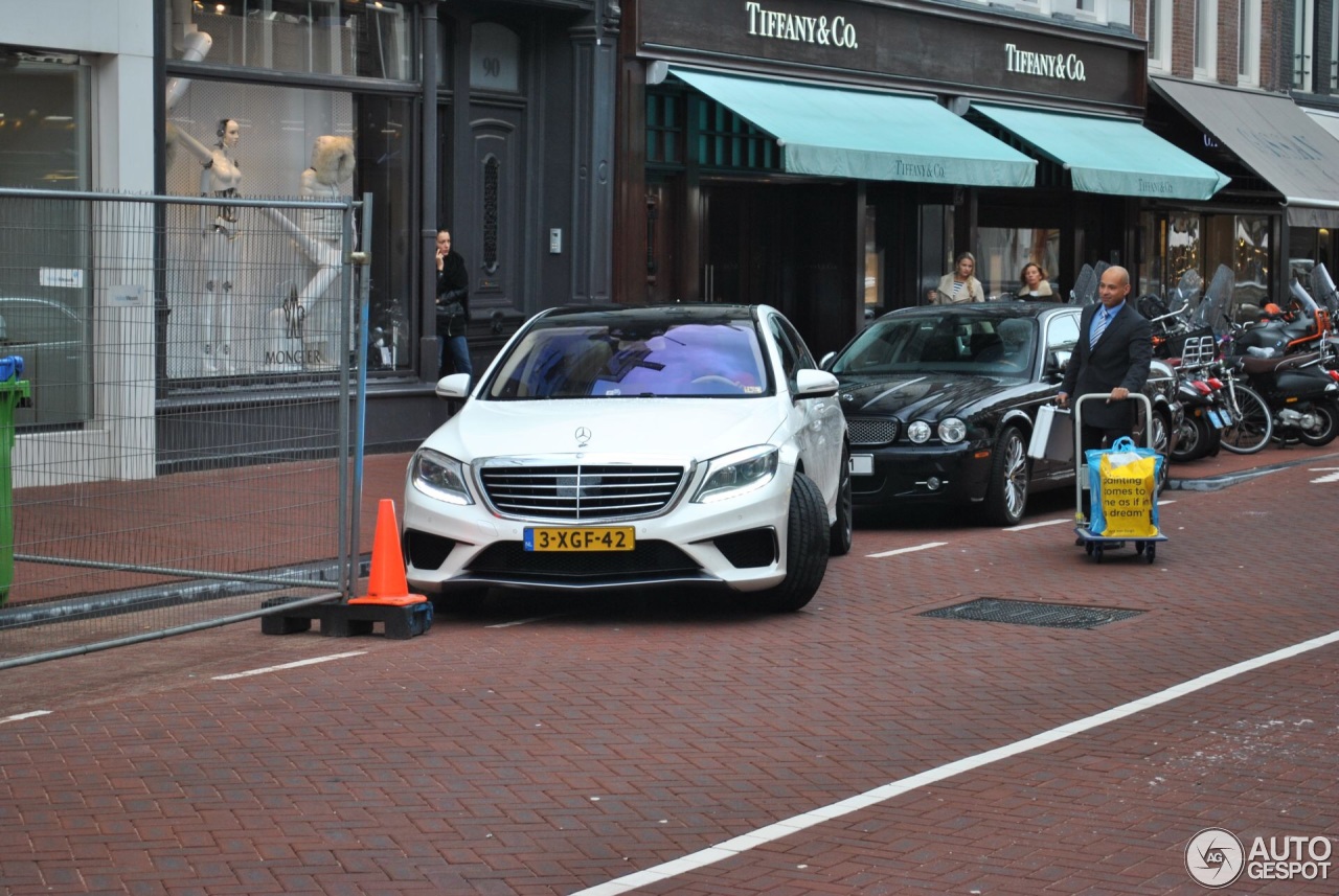 Mercedes-Benz S 63 AMG V222