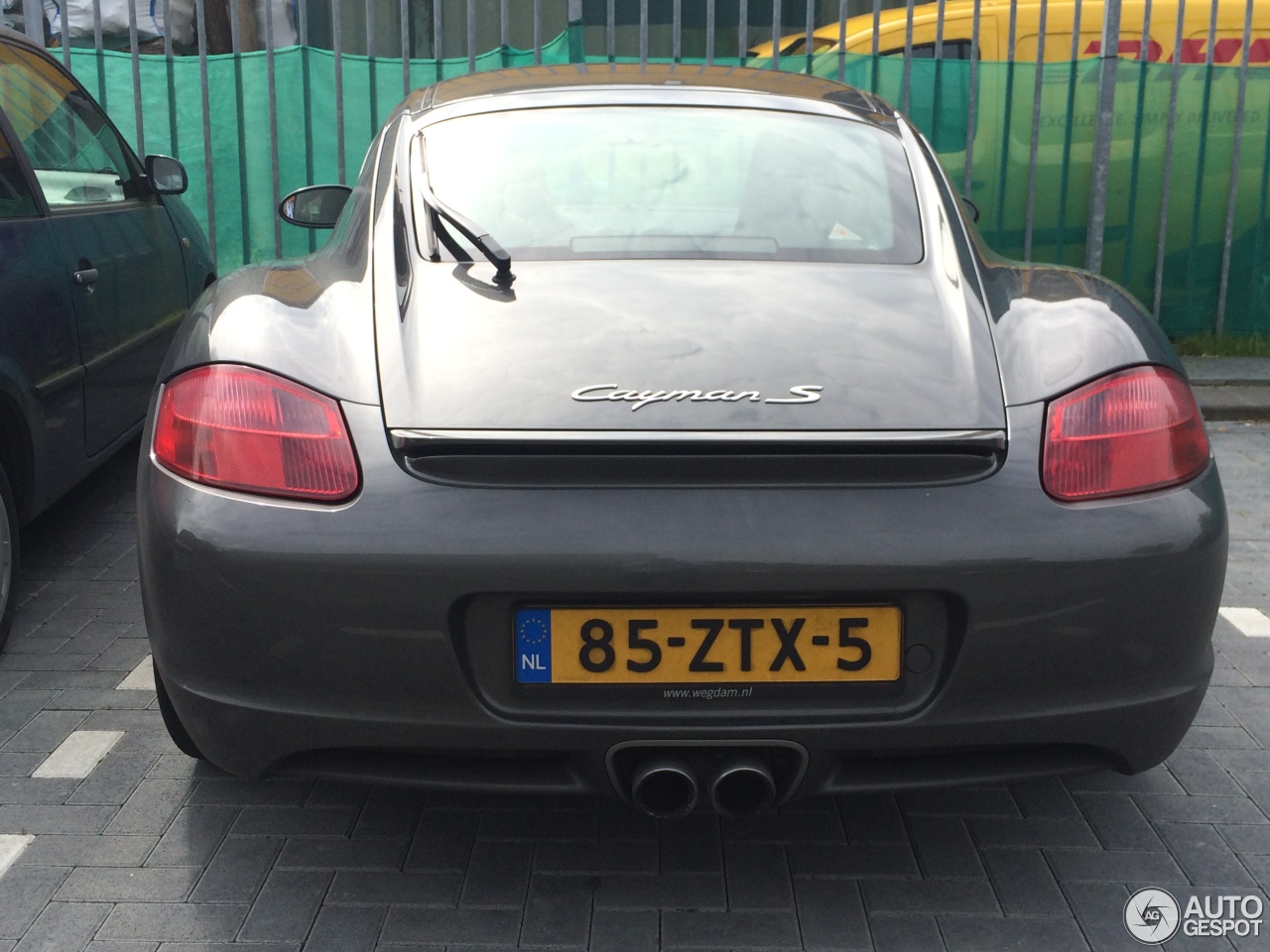 Porsche 987 Cayman S