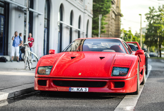 Ferrari F40