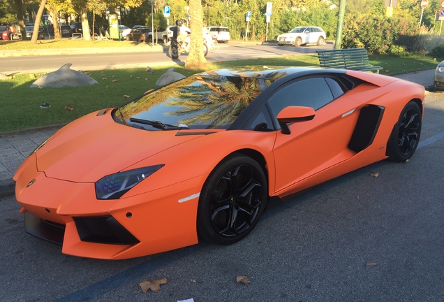 Lamborghini Aventador LP700-4