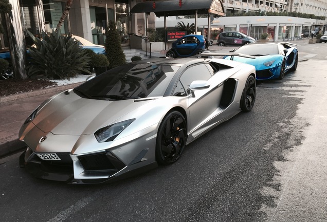 Lamborghini Aventador LP700-4