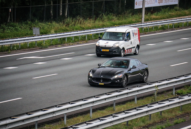 Maserati GranTurismo S Automatic