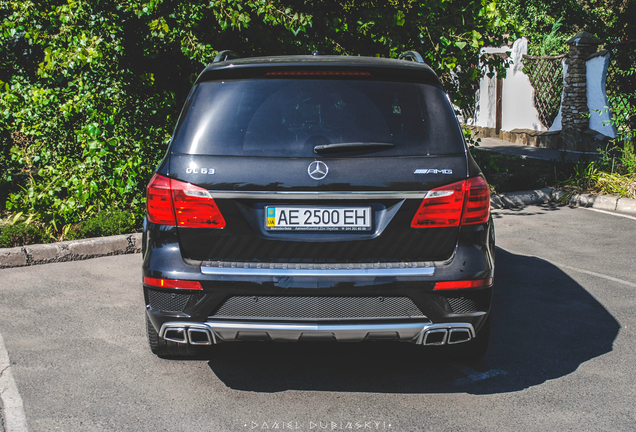 Mercedes-Benz GL 63 AMG X166