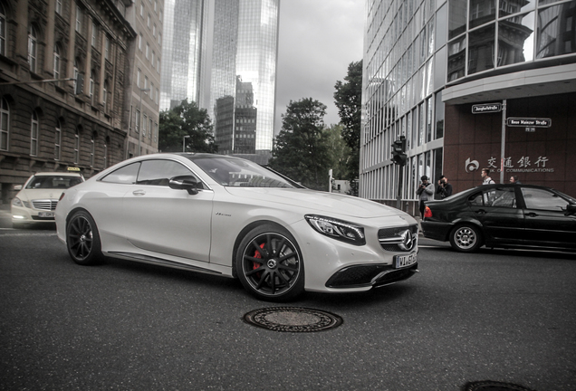 Mercedes-Benz S 63 AMG Coupé C217