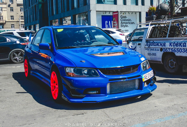 Mitsubishi Lancer Evolution IX