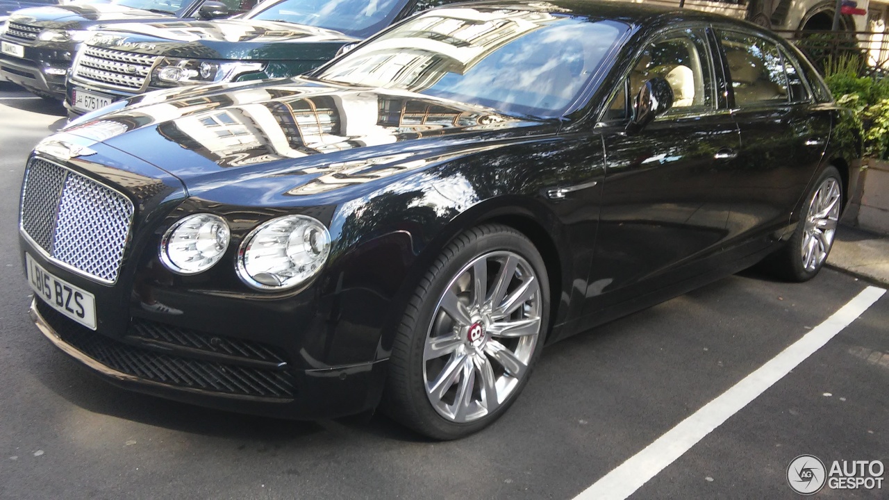 Bentley Flying Spur V8