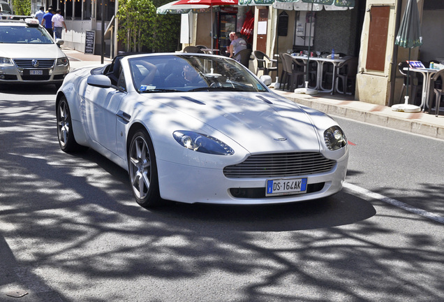 Aston Martin V8 Vantage Roadster