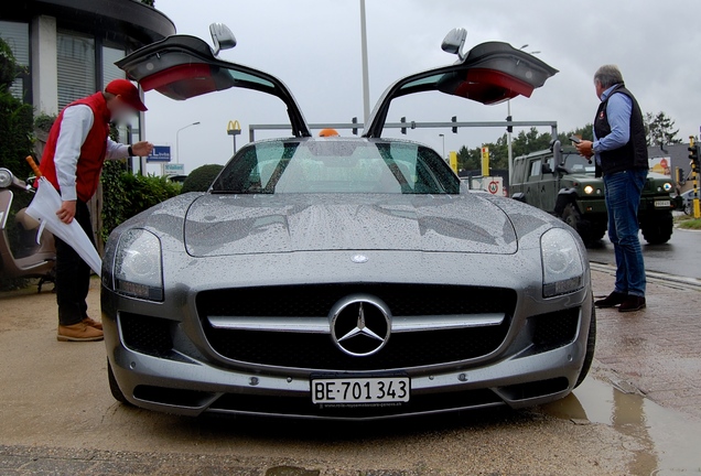 Mercedes-Benz SLS AMG