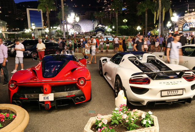 Porsche 918 Spyder Weissach Package