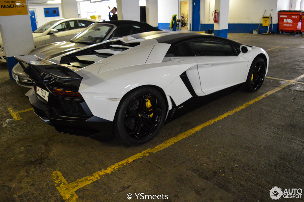 Lamborghini Aventador LP700-4