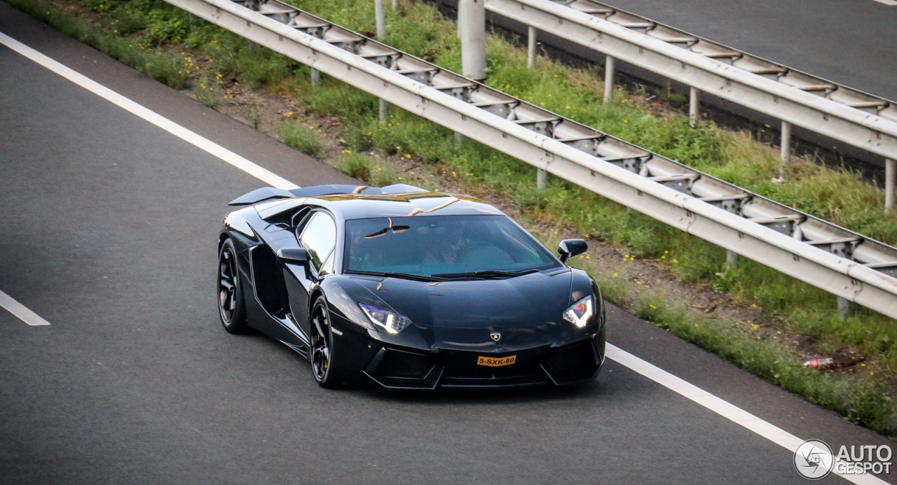 Lamborghini Aventador LP700-4