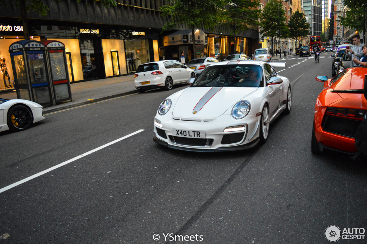 Porsche 997 GT3 RS 4.0