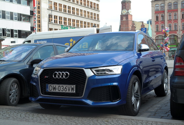 Audi RS Q3 2015