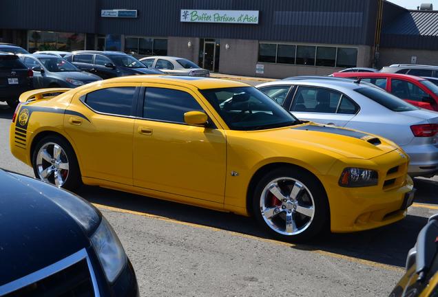 Dodge Charger SRT-8 Super Bee