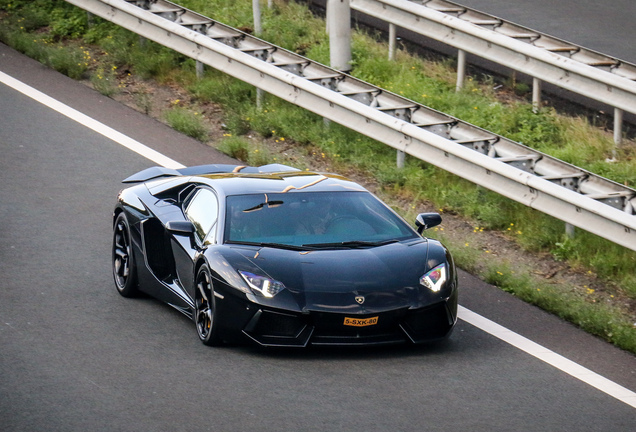 Lamborghini Aventador LP700-4