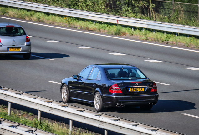 Mercedes-Benz E 55 AMG