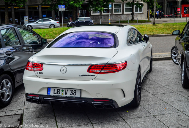 Mercedes-Benz S 63 AMG Coupé C217