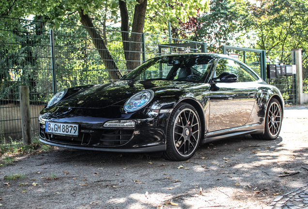 Porsche 997 Carrera 4 GTS