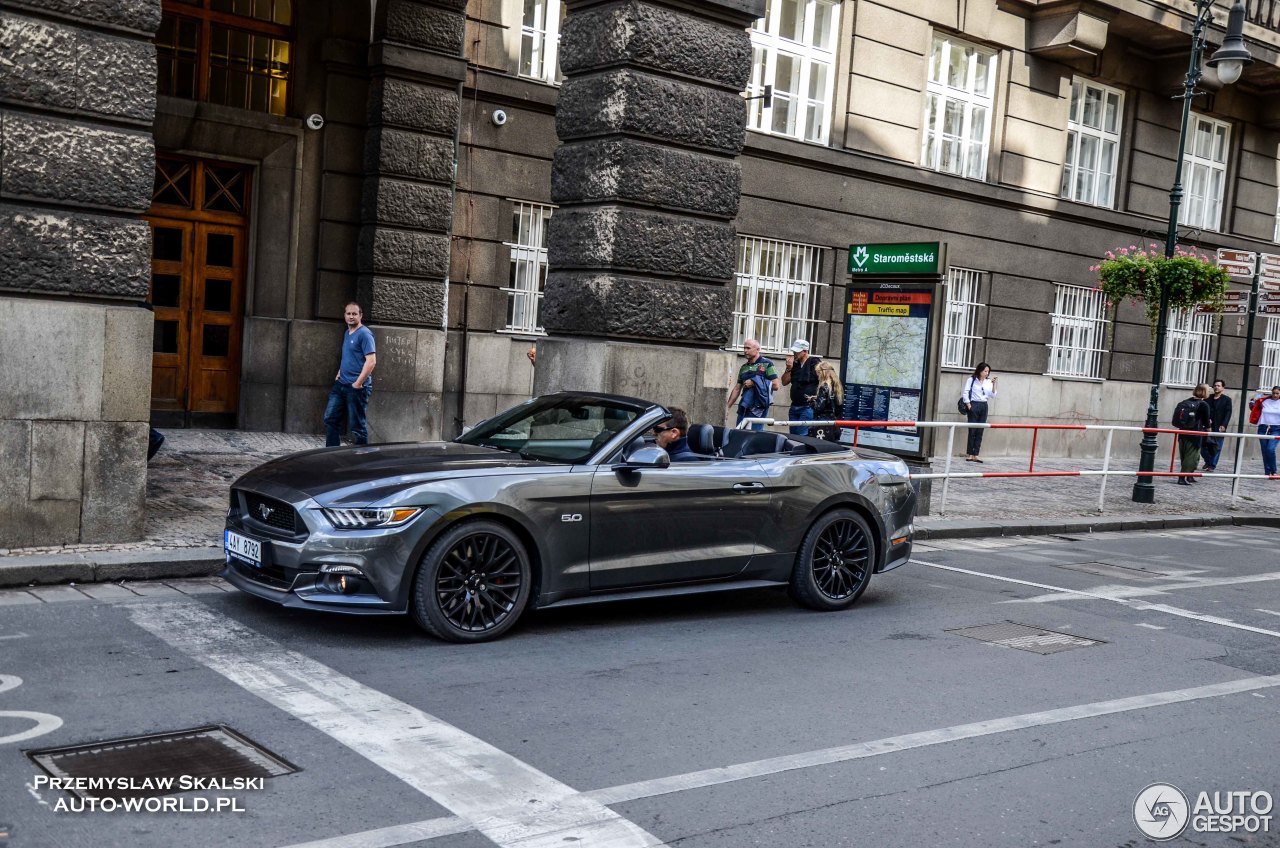 Ford Mustang GT Convertible 2015