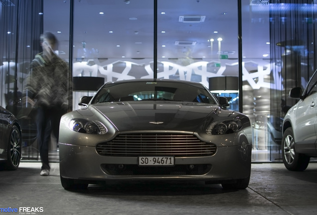 Aston Martin V8 Vantage