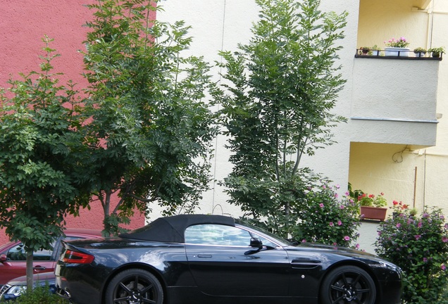 Aston Martin V8 Vantage Roadster