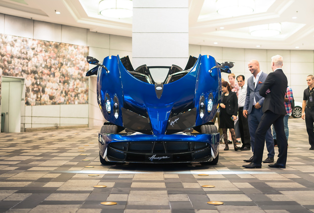 Pagani Huayra Ella Edition