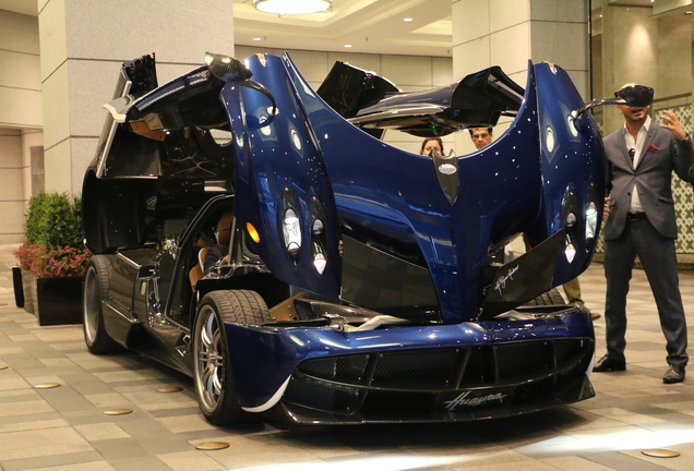 Pagani Huayra Ella Edition