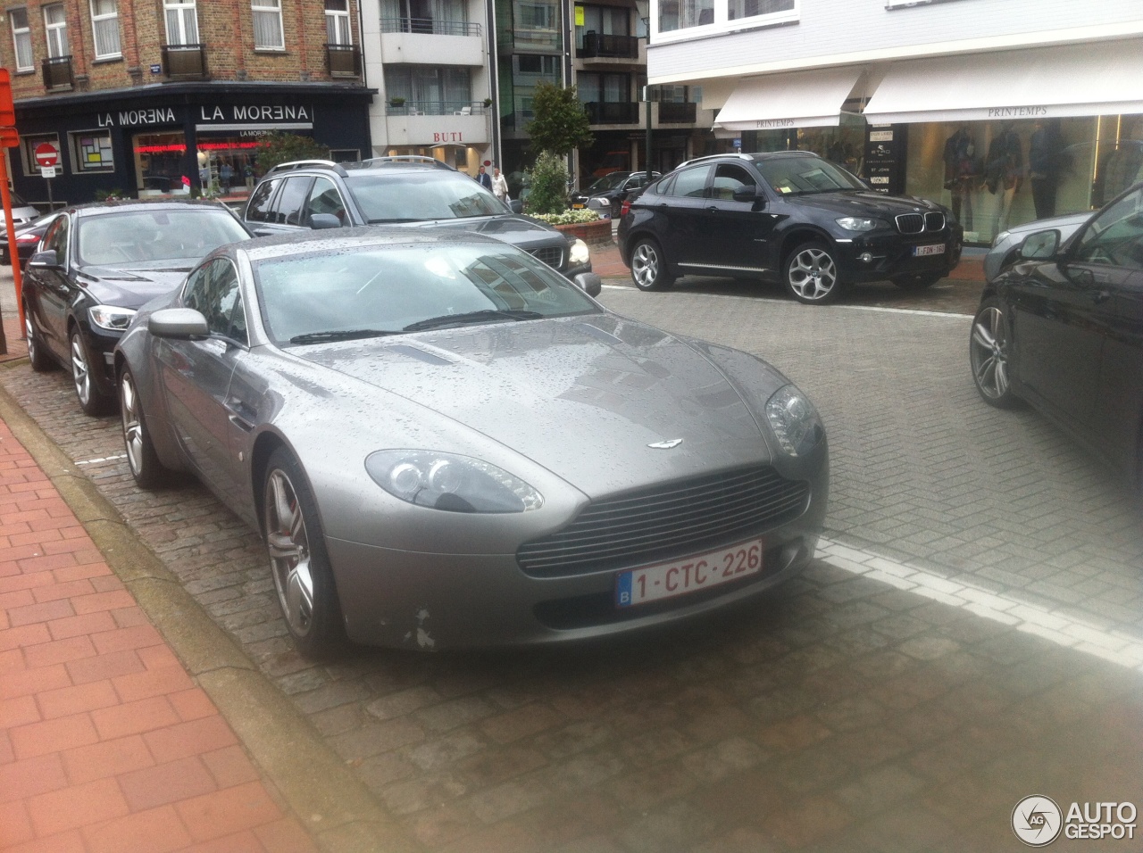 Aston Martin V8 Vantage