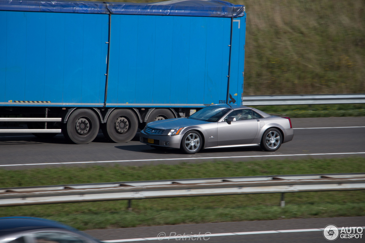 Cadillac XLR