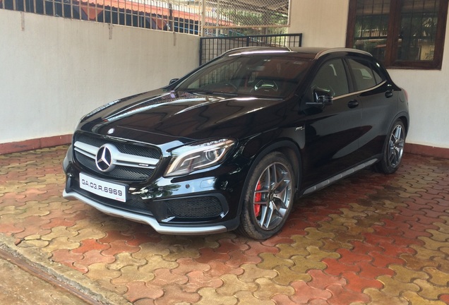 Mercedes-Benz GLA 45 AMG X156