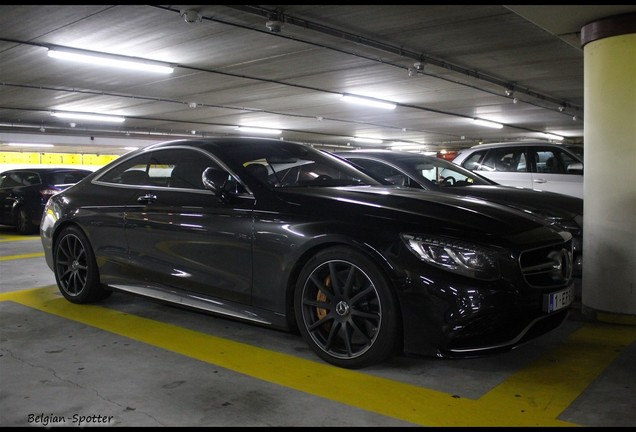 Mercedes-Benz S 63 AMG Coupé C217