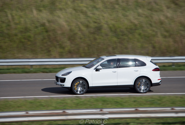 Porsche 958 Cayenne Turbo S MkII