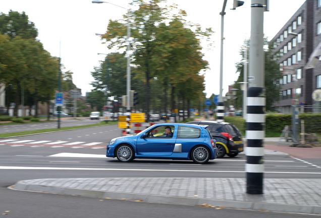 Renault Clio V6 Phase II