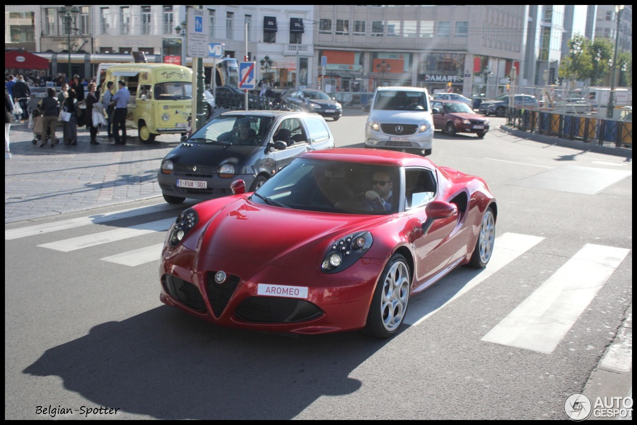 Alfa Romeo 4C Coupé