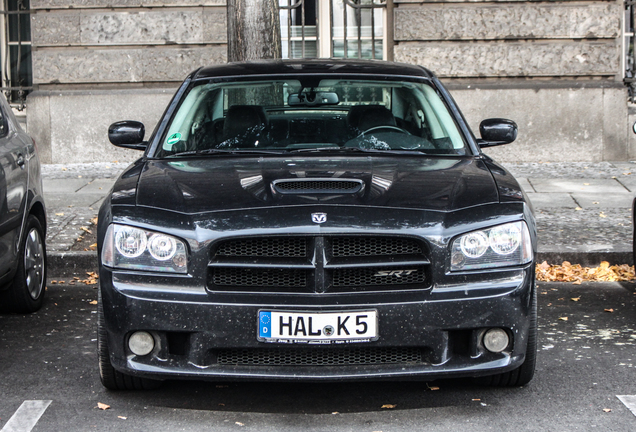 Dodge Charger SRT-8