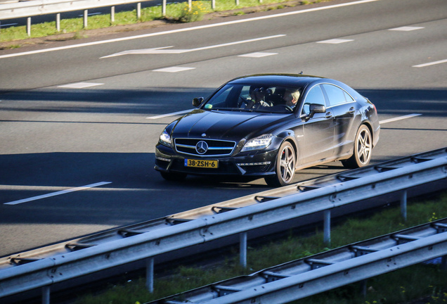 Mercedes-Benz CLS 63 AMG C218