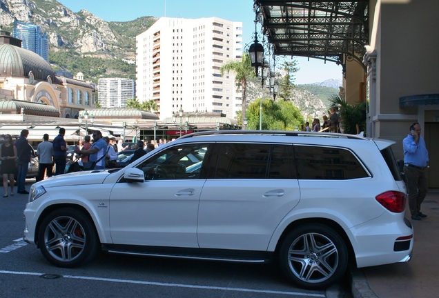 Mercedes-Benz GL 63 AMG X166