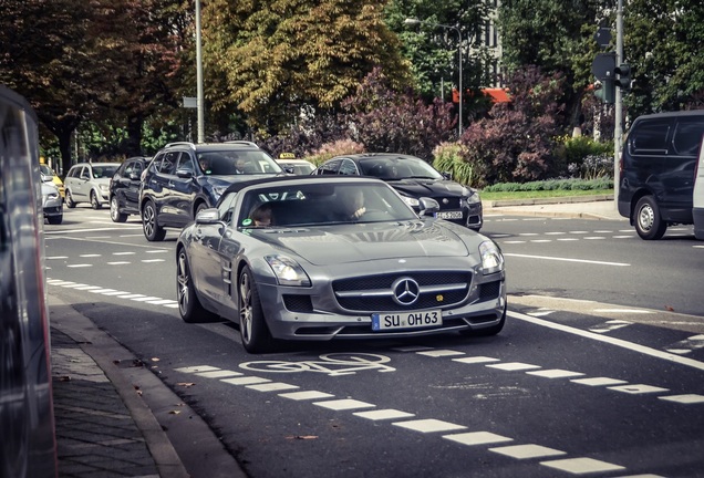 Mercedes-Benz SLS AMG Roadster