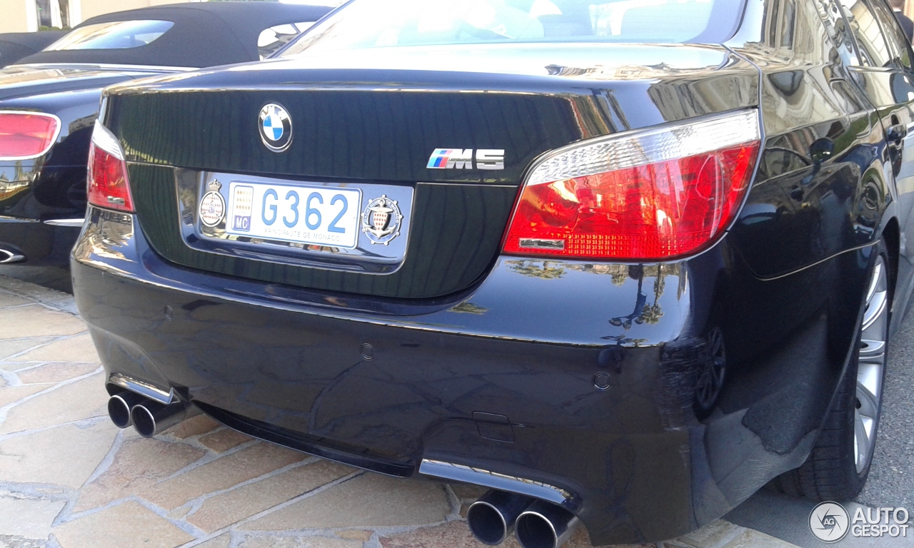 BMW M5 E60 2005