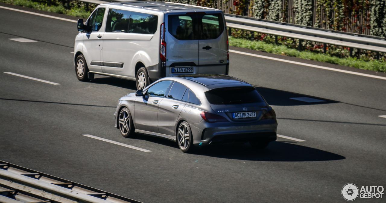 Mercedes-Benz CLA 45 AMG Shooting Brake