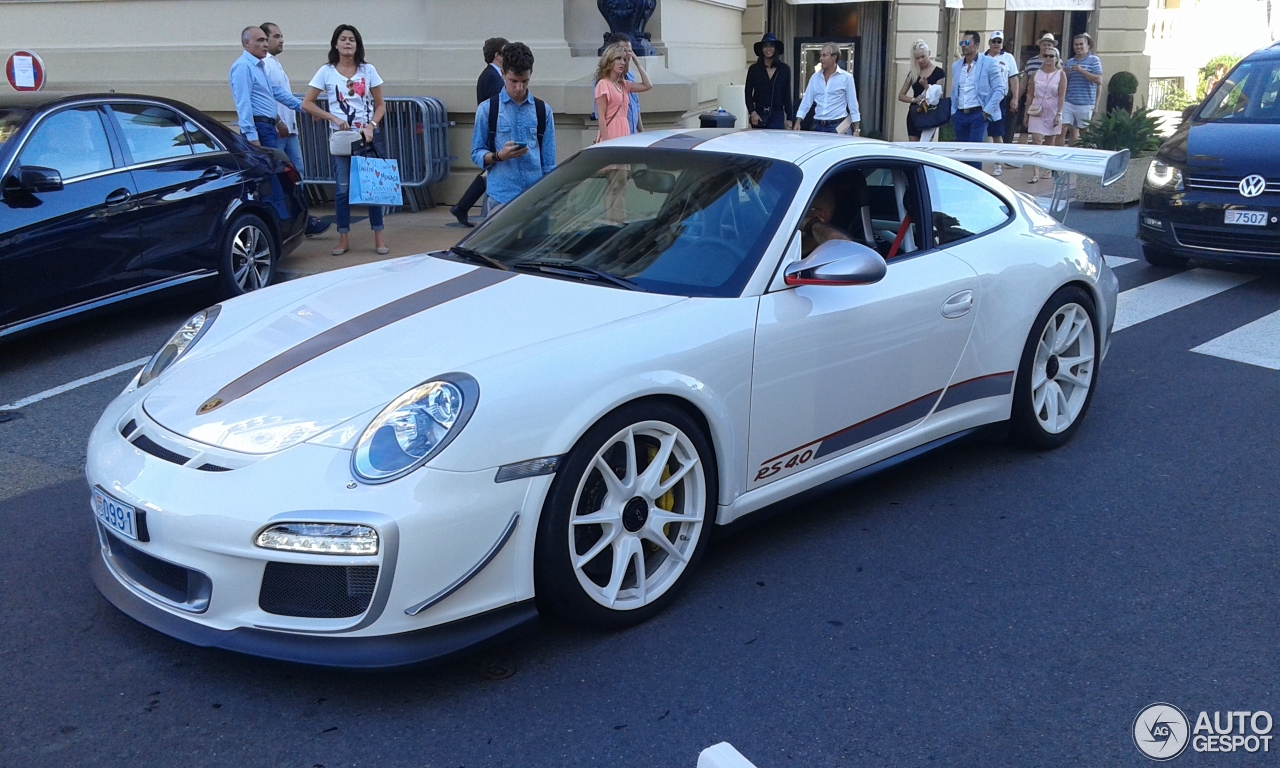 Porsche 997 GT3 RS 4.0