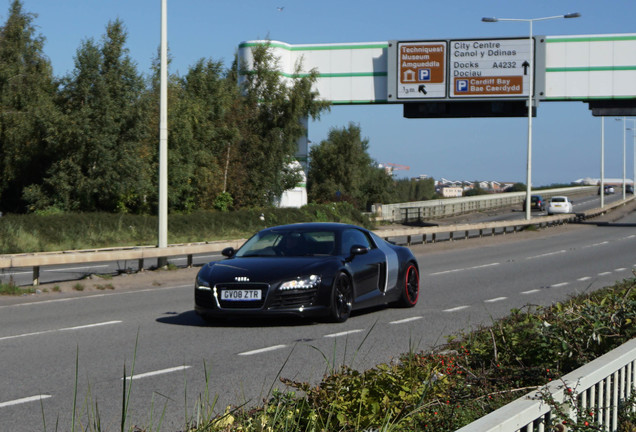 Audi R8