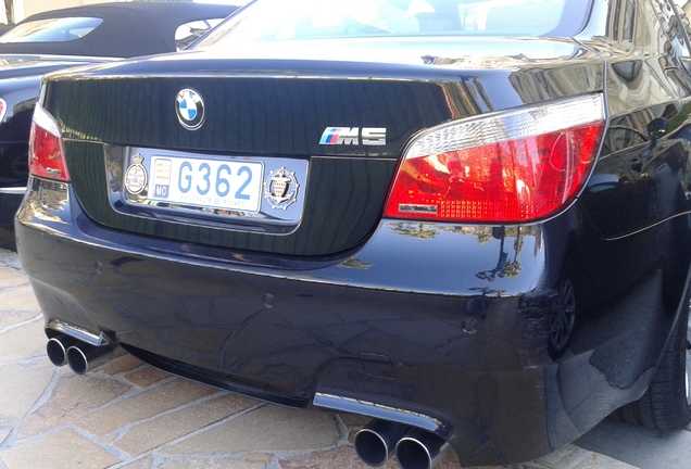 BMW M5 E60 2005