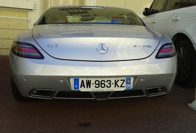 Mercedes-Benz SLS AMG