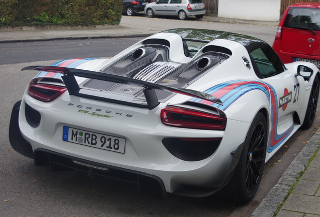 Porsche 918 Spyder Weissach Package