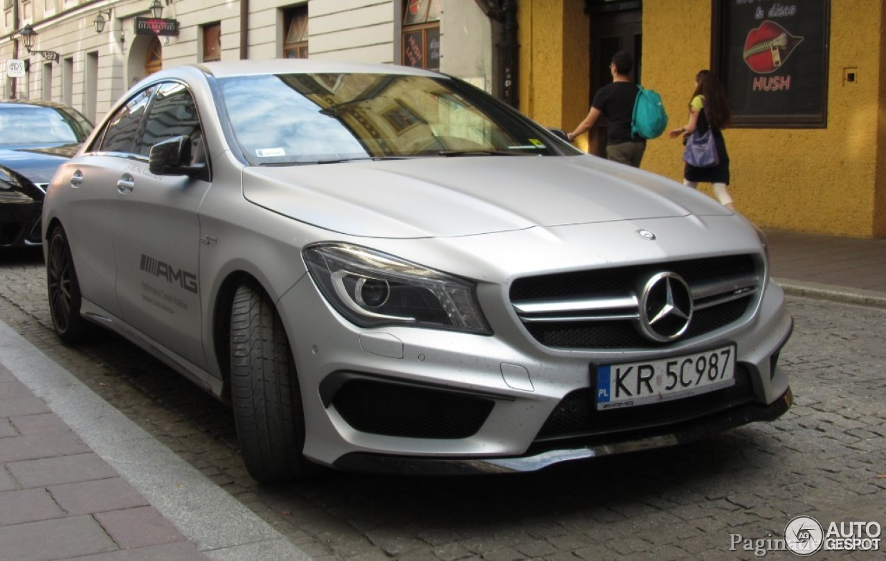 Mercedes-Benz CLA 45 AMG C117