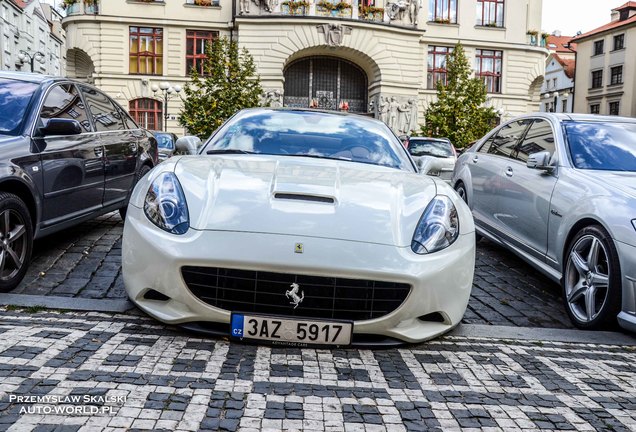 Ferrari California